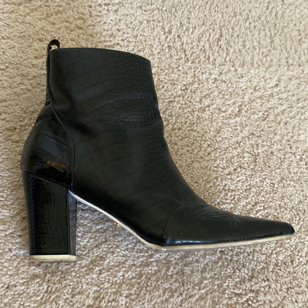 Black Crocodile Leather Boots. Made in Spain.